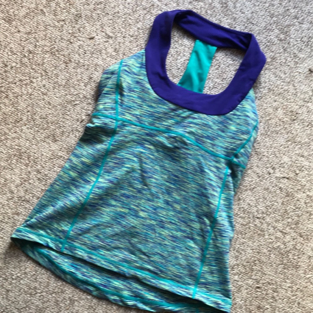 Scoop Neck Tank * Luon - Lululemon yoga top